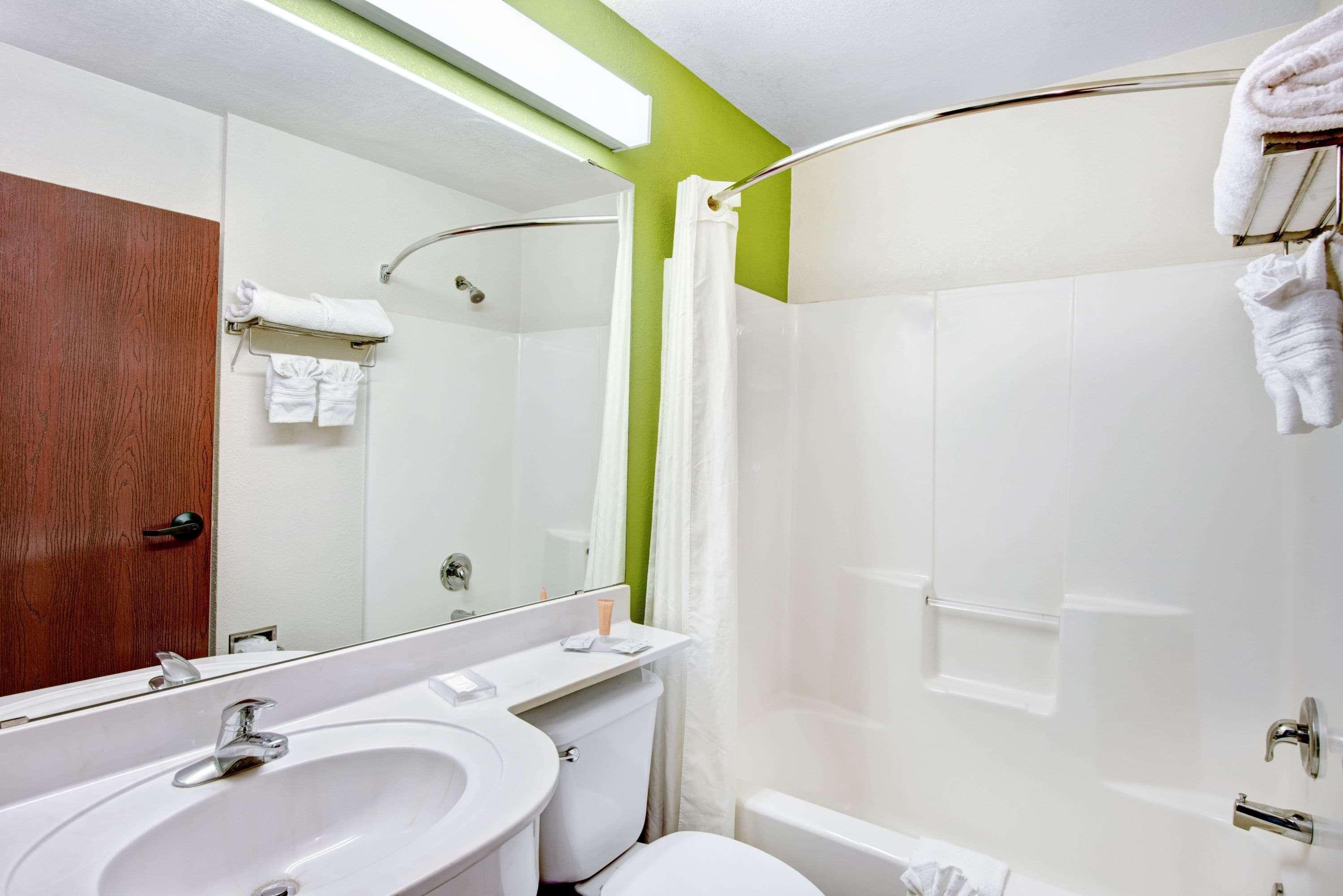 Super 8 By Wyndham San Antonio Airport North Hotel Ngoại thất bức ảnh