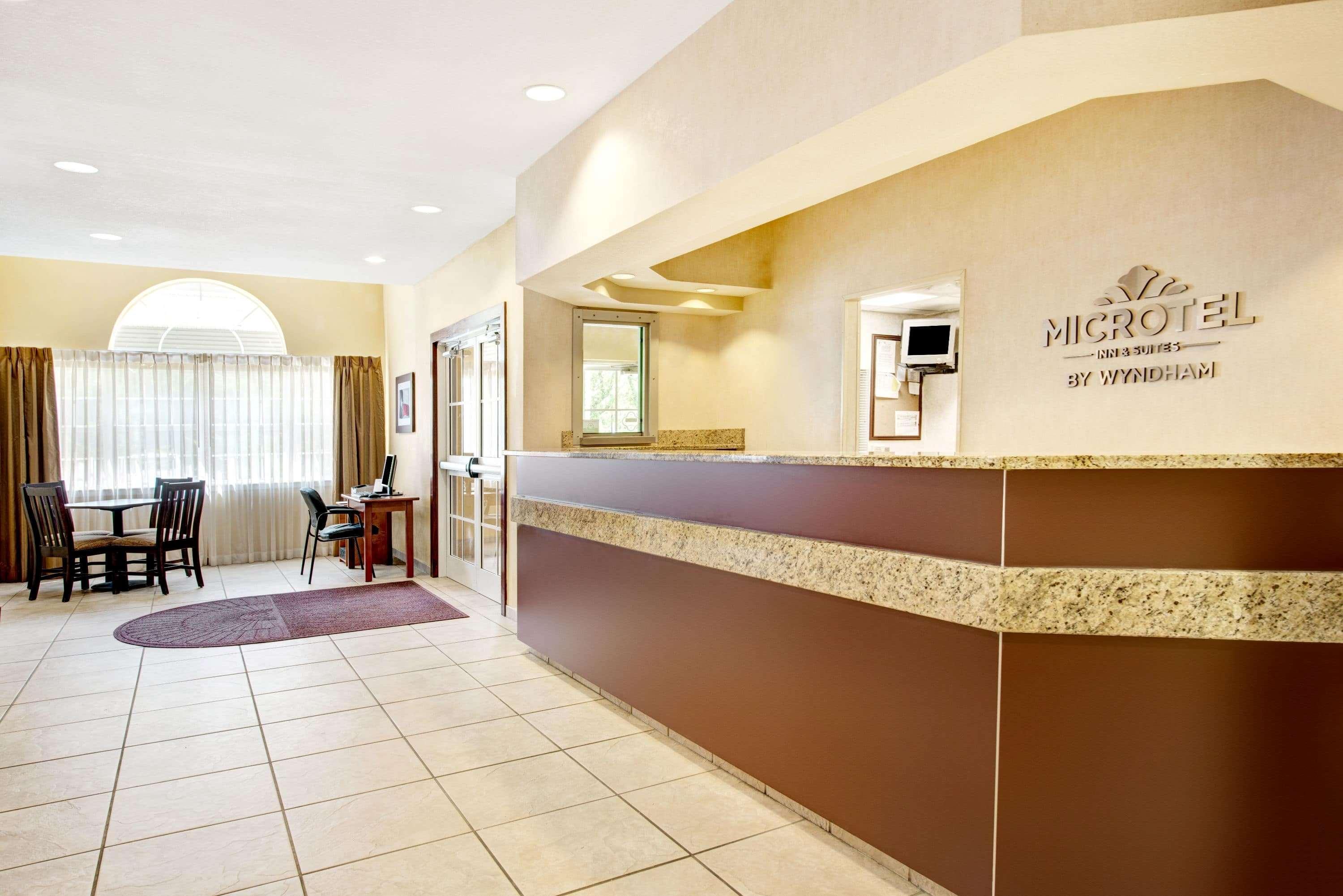 Super 8 By Wyndham San Antonio Airport North Hotel Ngoại thất bức ảnh