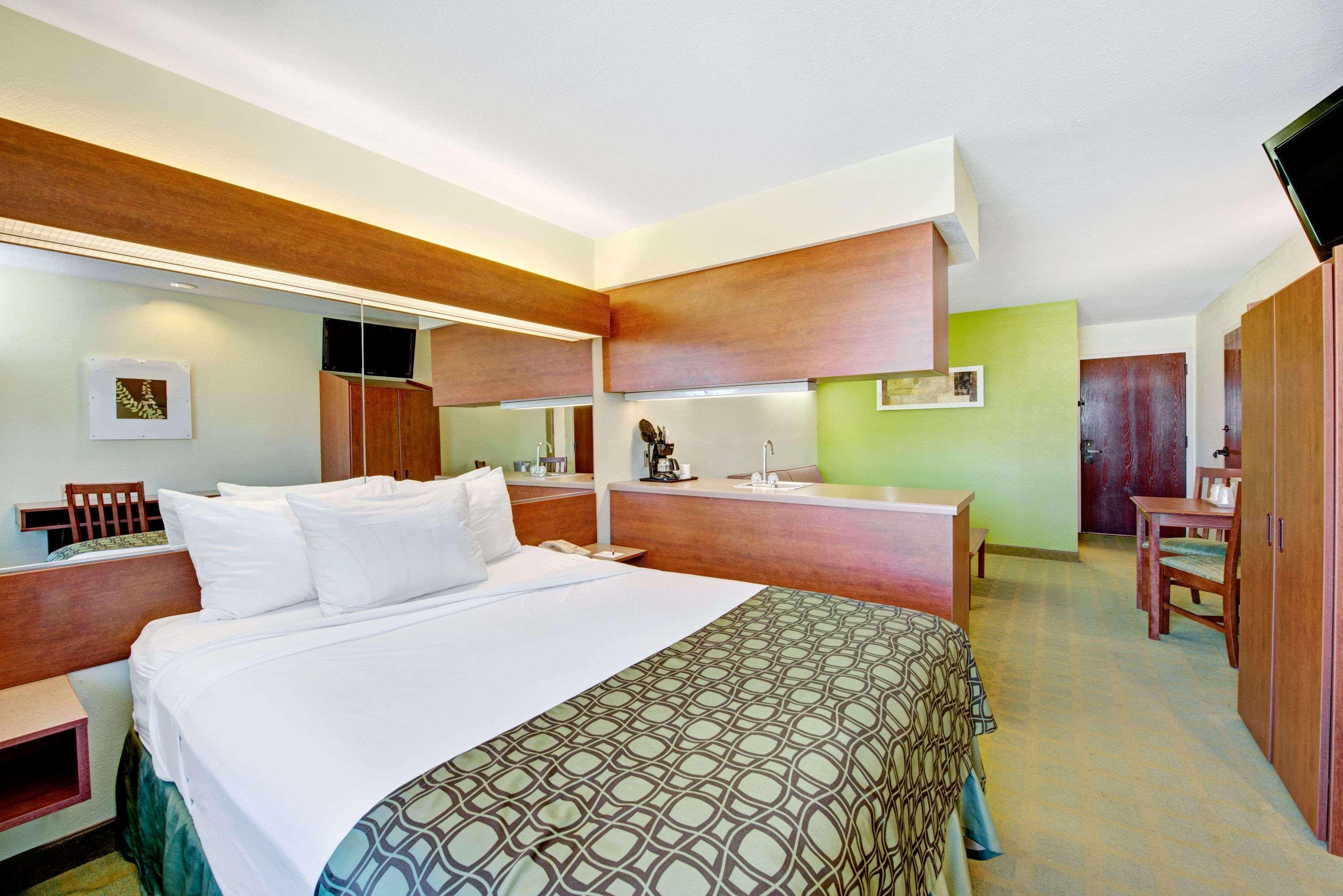 Super 8 By Wyndham San Antonio Airport North Hotel Ngoại thất bức ảnh