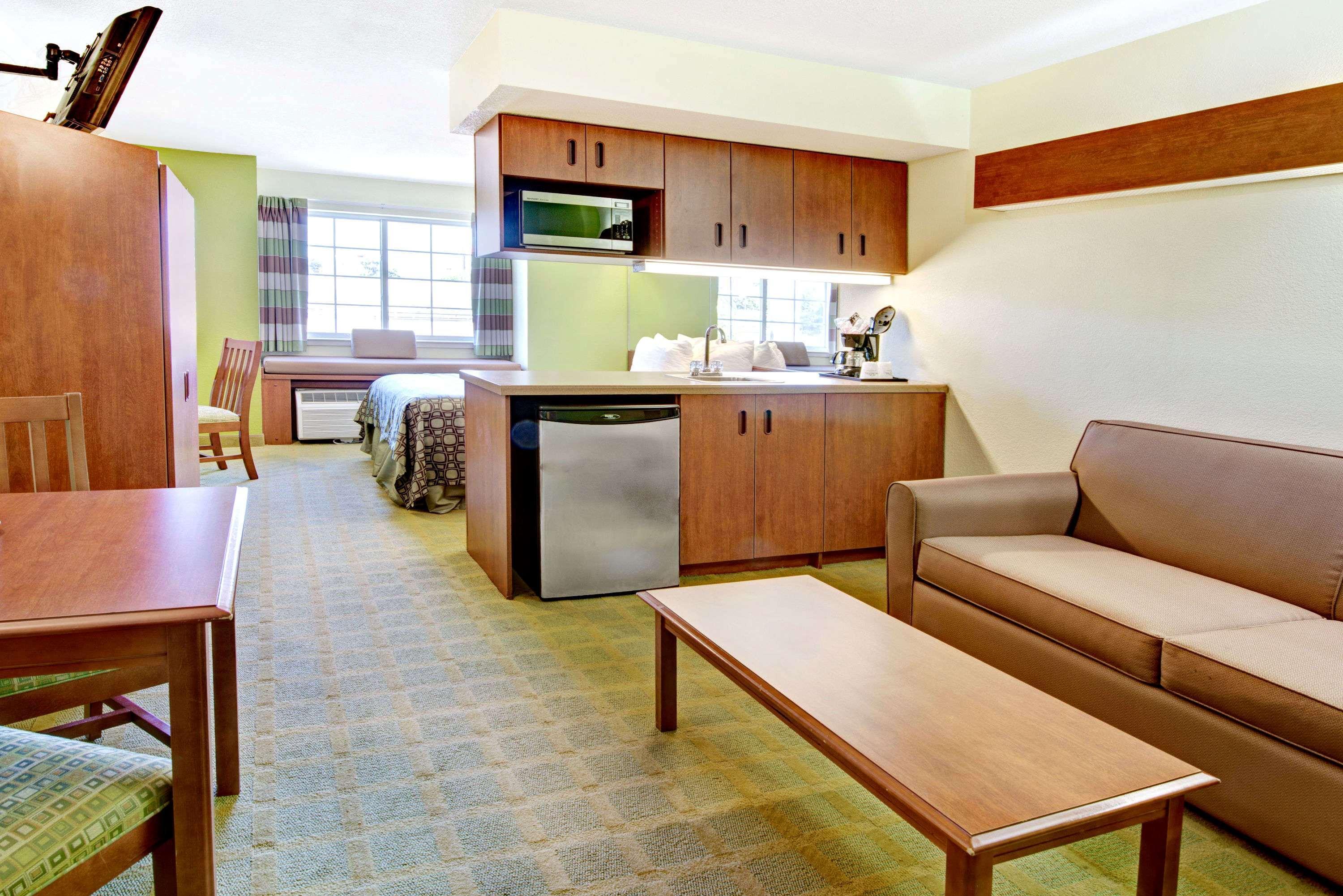 Super 8 By Wyndham San Antonio Airport North Hotel Ngoại thất bức ảnh